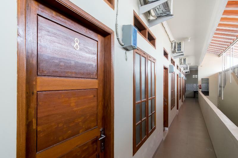 Reddoorz At Joyce Guest House Medan Kültér fotó